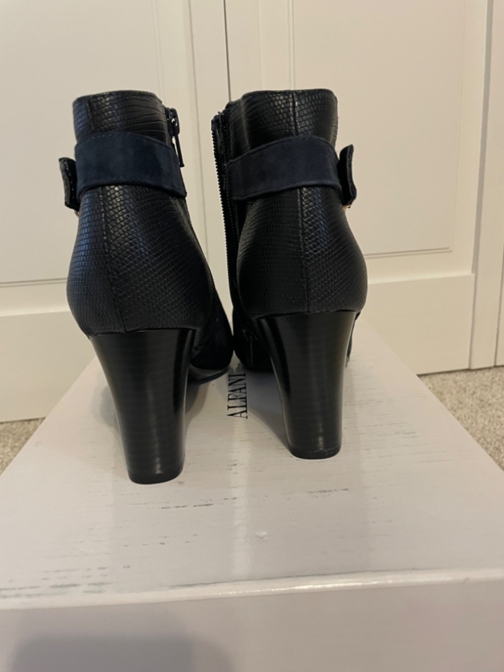Alfani Blue Suede and Leather Boots. 3” Heel, size 7M, never worn - Picture 4 of 6